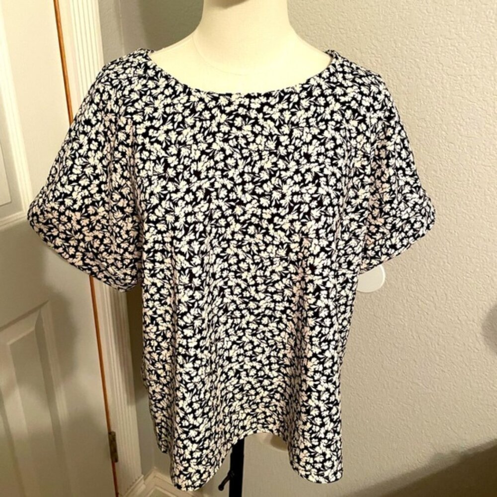 Melloday Womens Black White Floral‎ Short Sleeve Blouse Exposed Back Zip Large